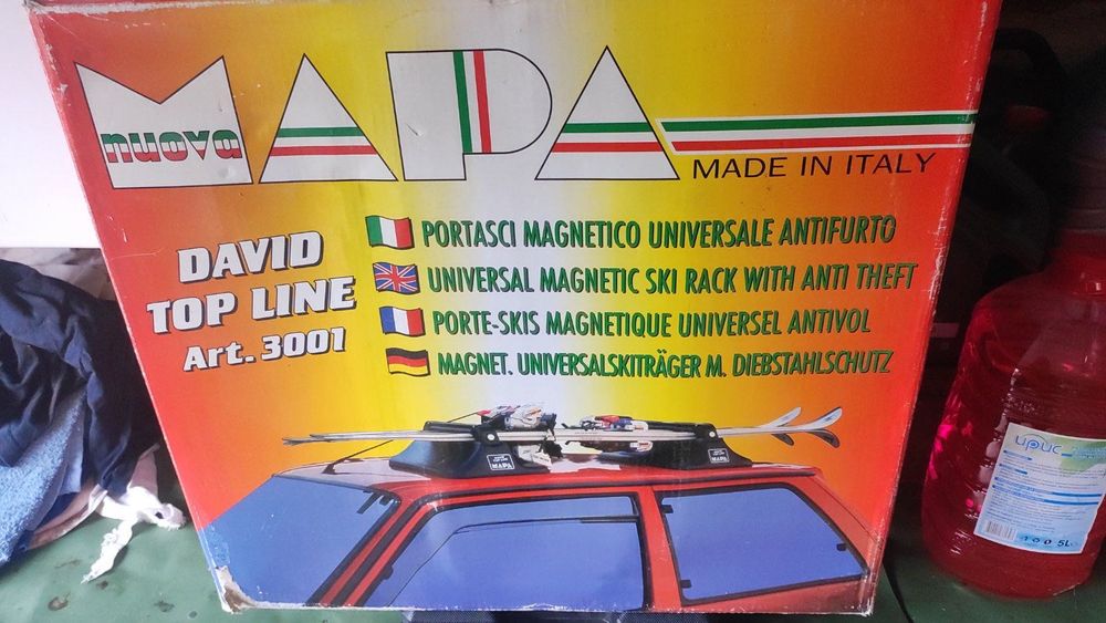 Магнитен багажник за ски
