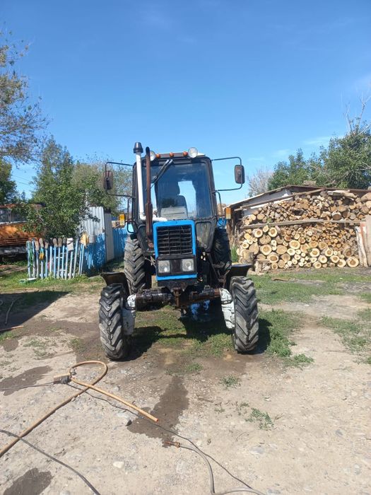 Трактор МТЗ-82 2011г.в., с плугом.