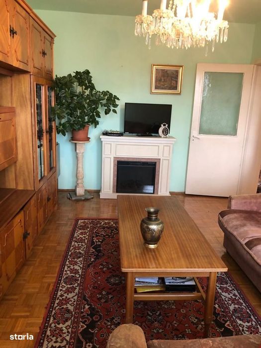 Apartament 3 camere Grigorescu decomandat etaj 2/4 cu parcare
