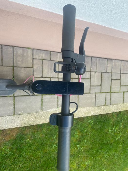 Urgent vand trotineta electrica cu o autonomie de 15 Km