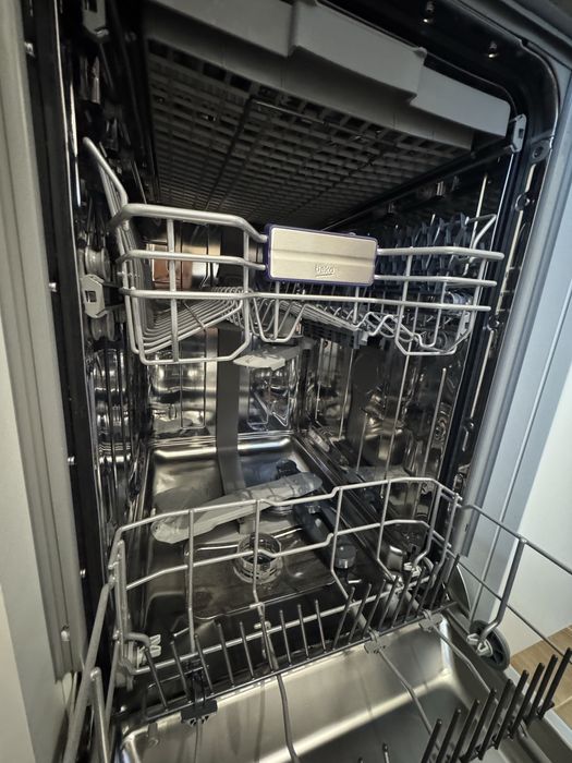 Съдомиялна за вграждане Beko