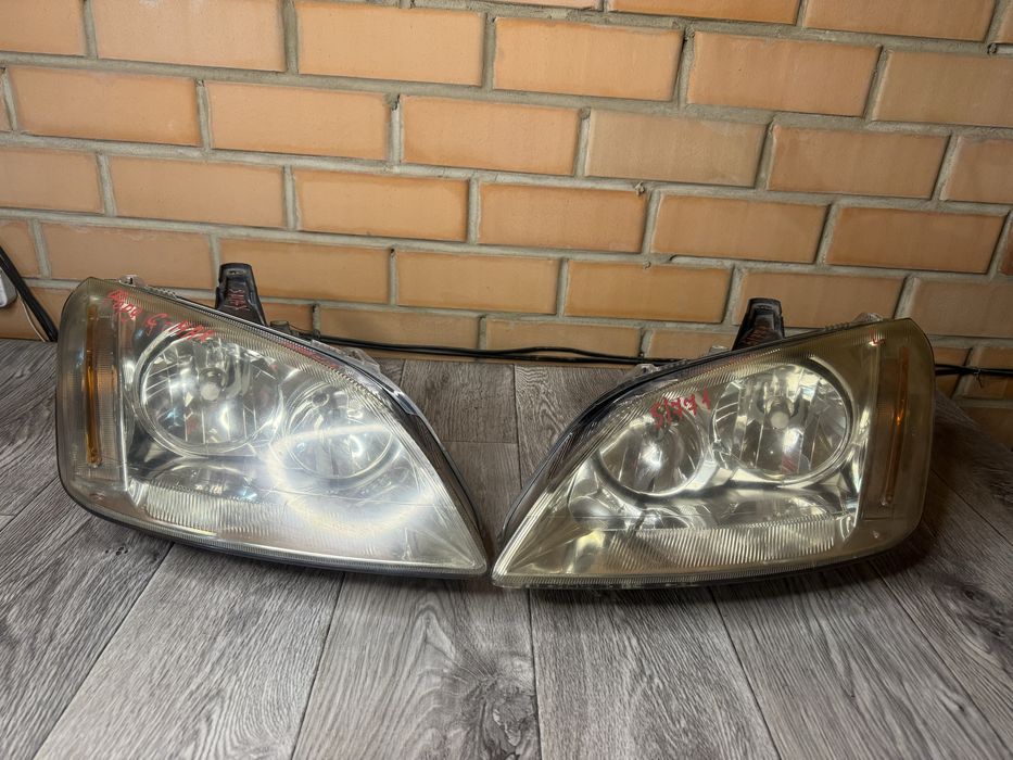 Фары Форд Фокус С Макс