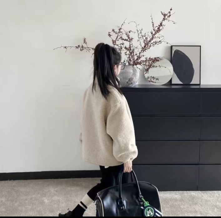 Продам новые куртки тедди детские