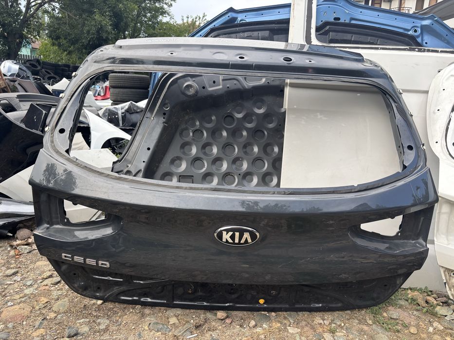 Капак/Багажник/Задна врата Kia Ceed
