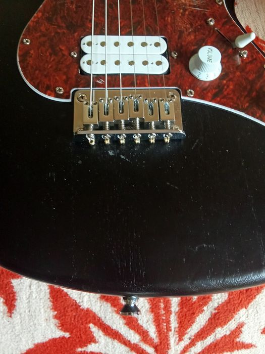 Продавам китари Ямаха и Корт