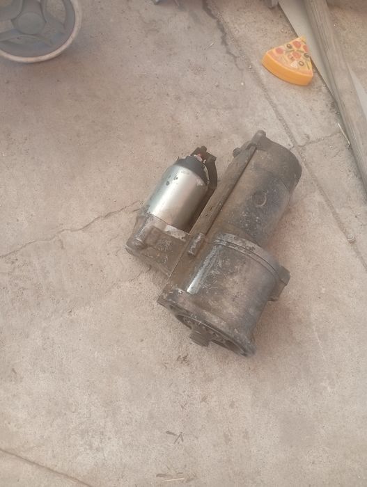 Продам стартер Митсубиси Паджеро