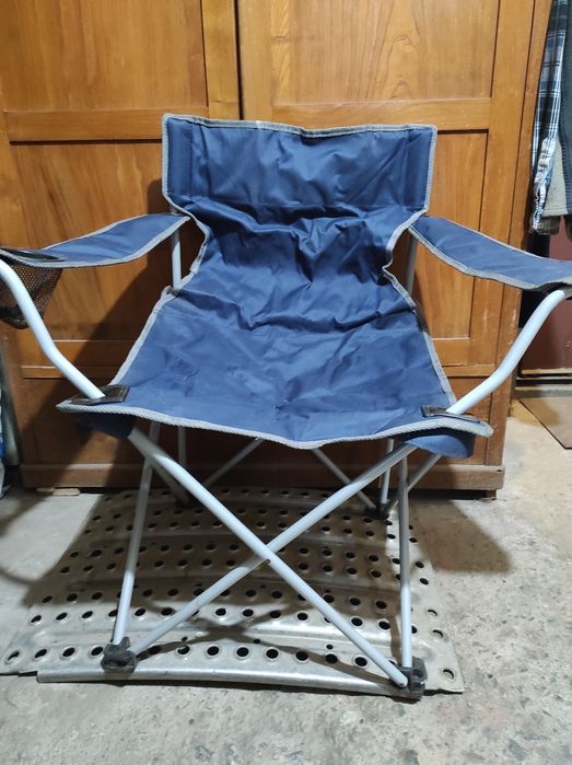 Сгъваеми столове