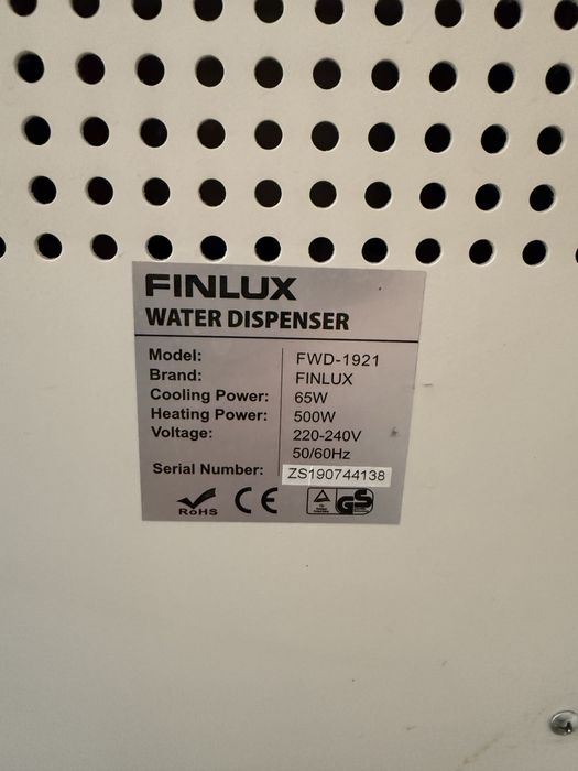 Продавам диспенсър за вода