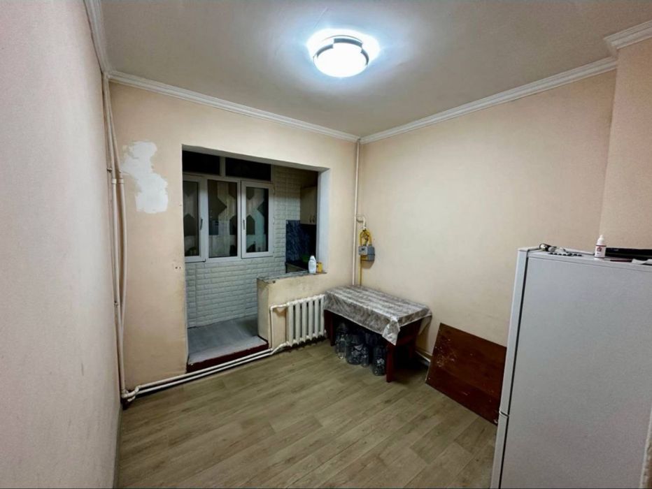 Чиланзар 15 квартал 2 комнатная Площадь:60м2,Все Раздельный    х