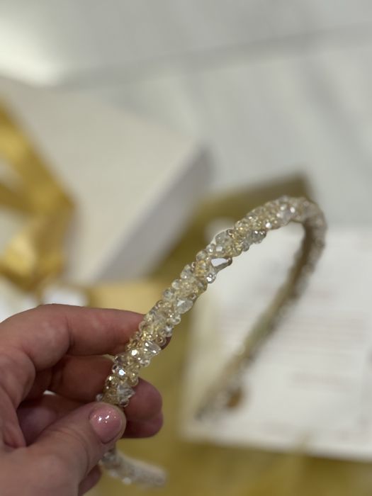 Диадема Radapola