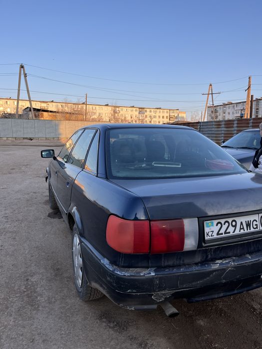 Продам ауди б4 в хорошем состояние