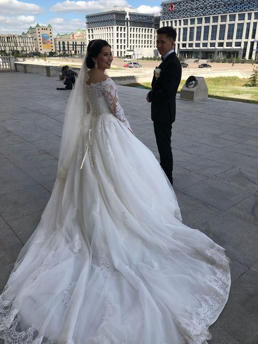 Платье свадебное