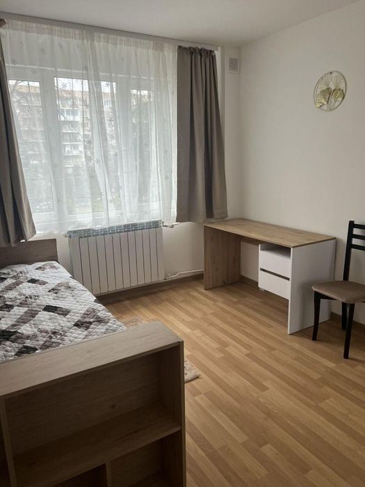 Тристаен апартамент под наем в ж.к. Дианабад, 2218696