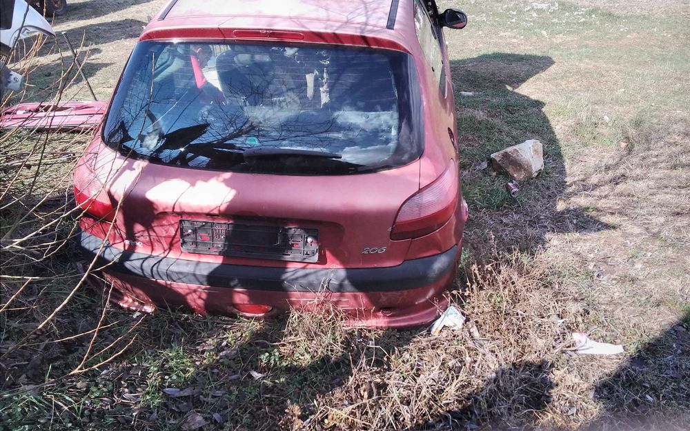 Peugeot 206 на части 1.4