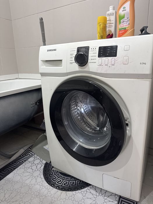 Продам стиральную машинку