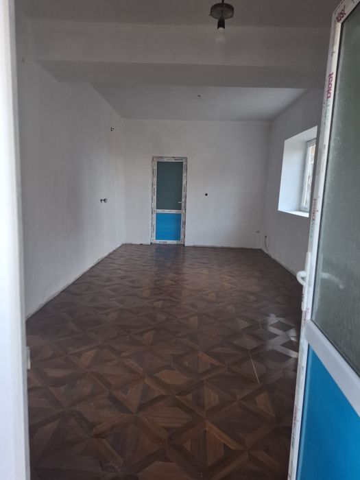 Vând  Casă în Nadab