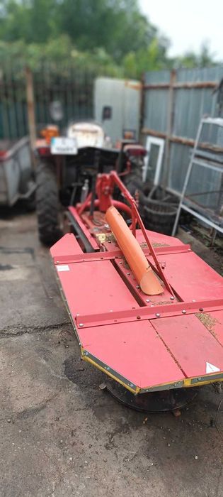 Продавам трактор янмар 22 коня със този инветар от снмките