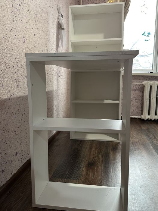 Парта,письменный стол срочно продам