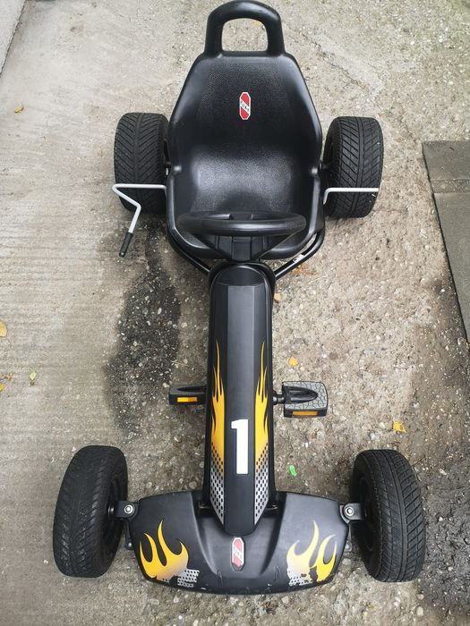 Cart/Kart cu pedale PUKY F1 pt. copii 6 la 12 ani negru