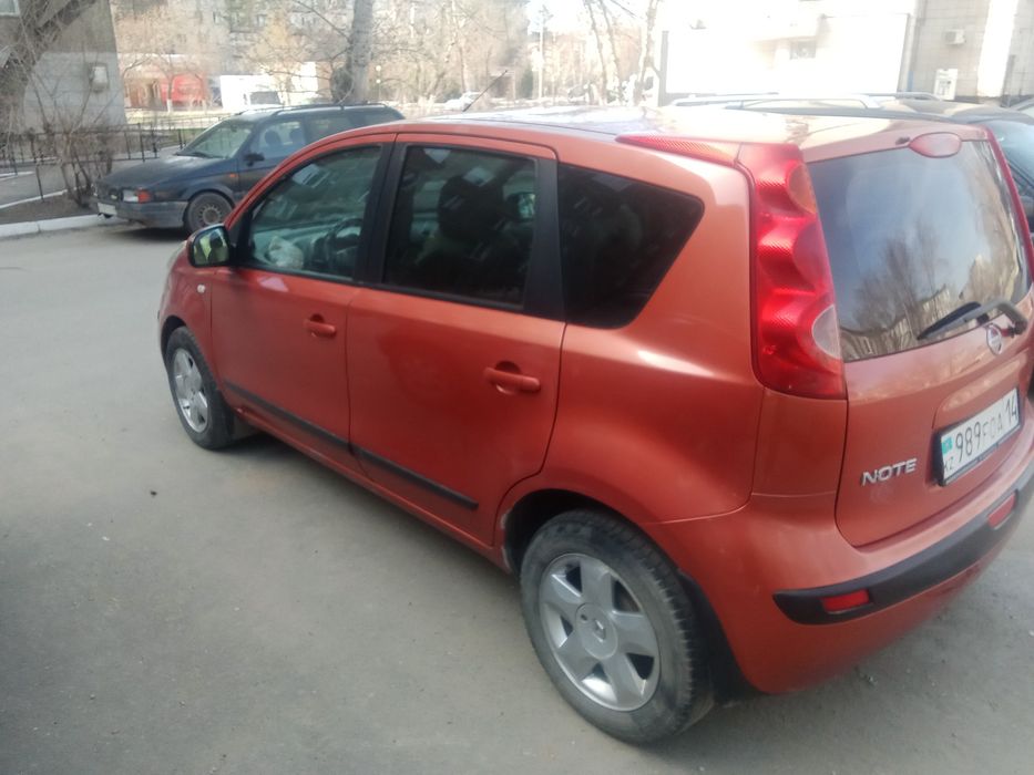 Ниссан ноте 1.4 2007 г