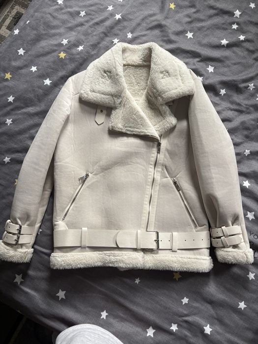 Дубленка в цвете айвори