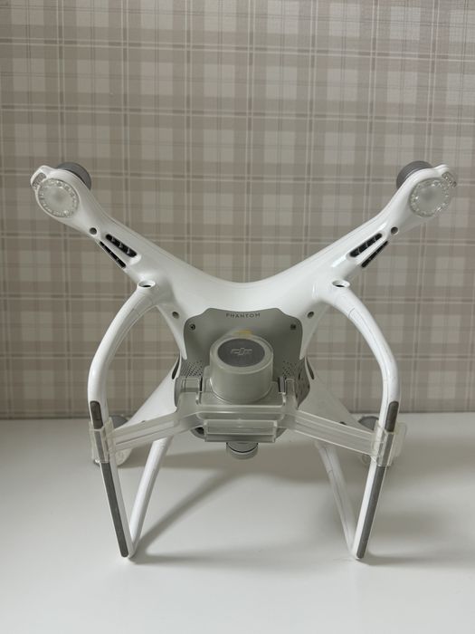 Продам дрон Dji Phantom 4 pro v2.0
