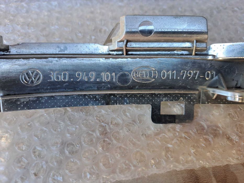 Мигачи за пасат б8