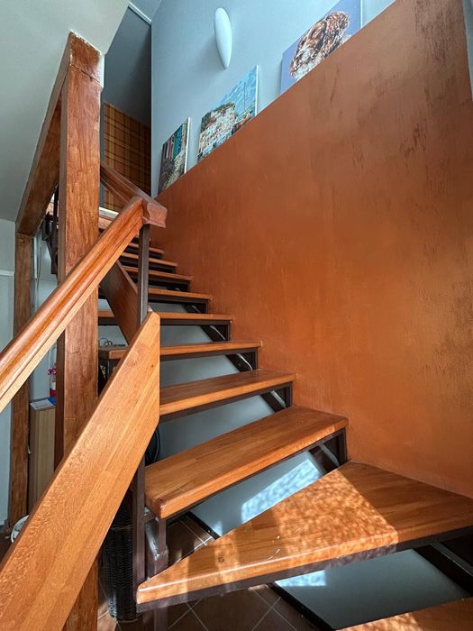 Un apartament altfel decât cele clasice de 2 camere/ 82 mp de spațiu/ lumină și confort.