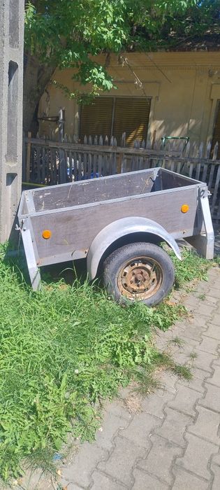 Remorca 750 kg..