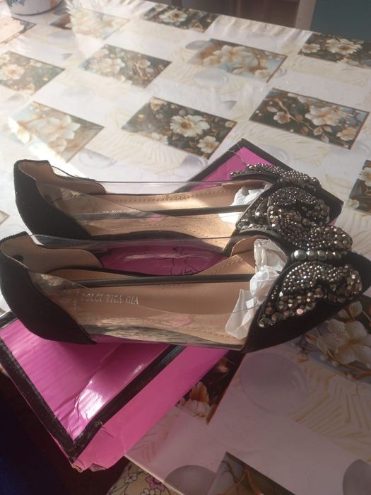 Продам туфли женские 35 рр