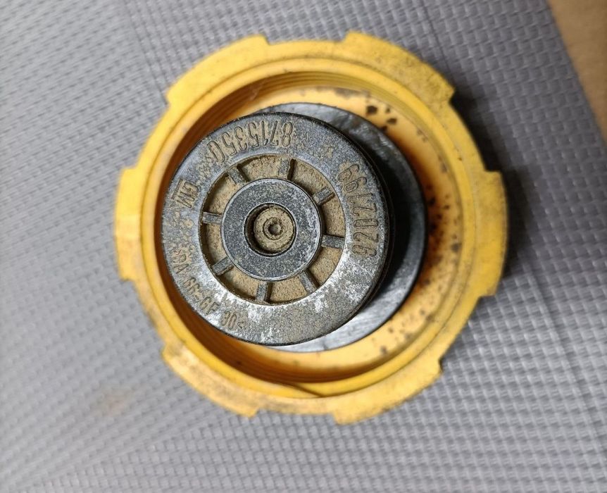 Bușon :Opel Mitsubishi...