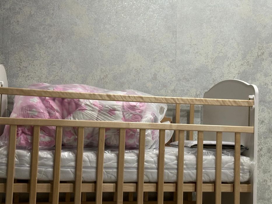 Продам кровать детскую