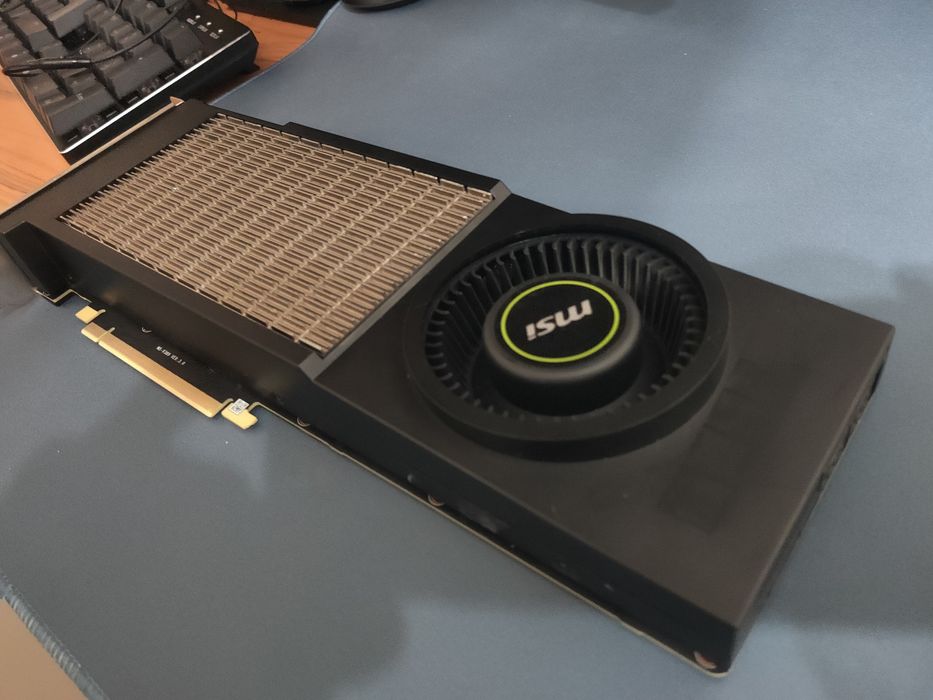 Видеокарта RTX 3080 AERO