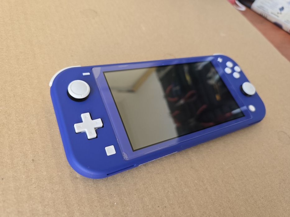 Nintendo Switch Lite спря да работи