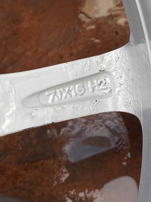 vand roti bmw 205/60/16 - 5x120 R16