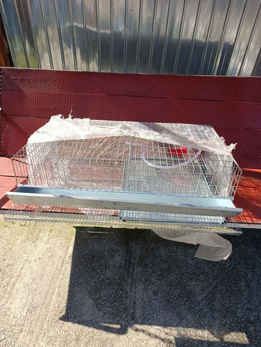 vând cușca prepelite