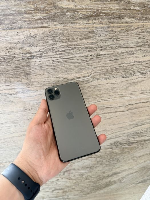iPhone 11 Pro Max 64Gb - В отличном состоянии