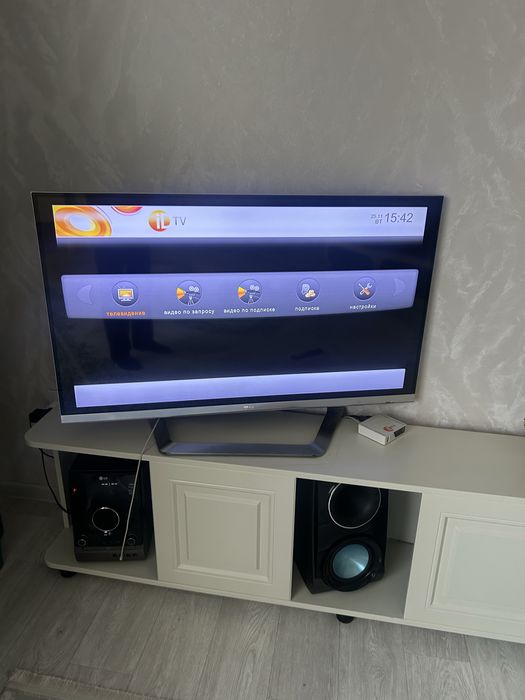 Продам Телевизор lg в идеальном состоянии