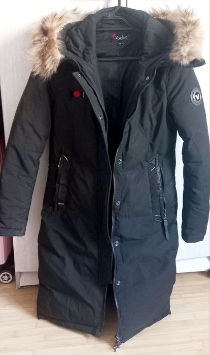 Куртка Ветровка Пуховик для девочек продам