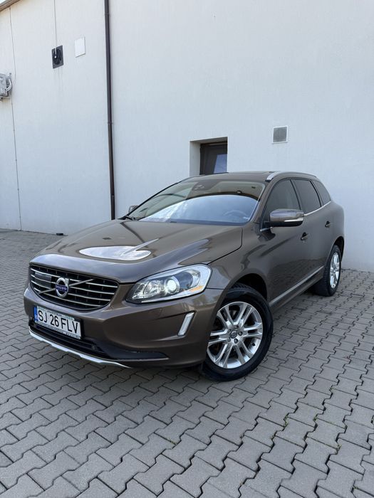 Volvo XC60 D5 2.4 .163 CP,Full Assist,Piele,Camera!