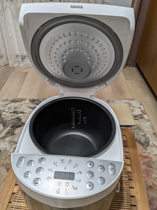 Multi cooker philips