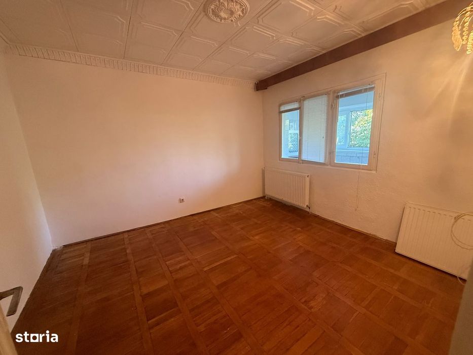 Apartament două camere - Str. Teiului - 51.900 euro negociabil