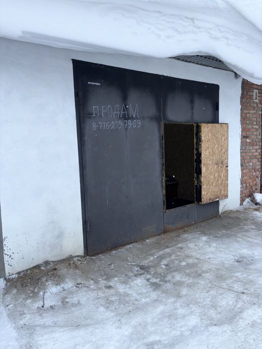 Просторный Гараж за Геммой