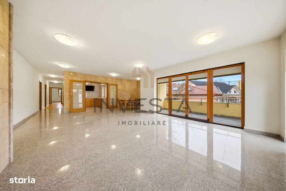 Apartament 4 camere, 148 mp, 2 garaje, Zorilor, zona Ciresilor
