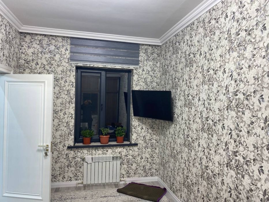 Yeng ozbekston bogin orqasida chiroyli shinam xovli