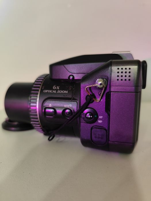Фотоапарат Fujifilm Finepix s602 Zoom