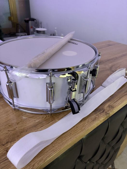 Барабаны маршевые