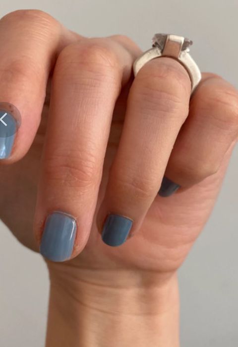 Inel argint 7gr, piatra zirconiu. Suflat cu aur pe partea superioara