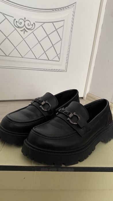 Туфли коричневый