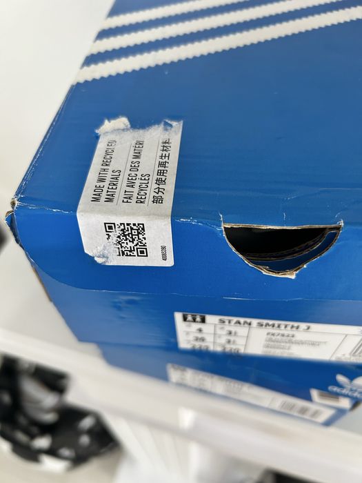 Adidas Stan Smith marimea 36 ( interior 23 cm)